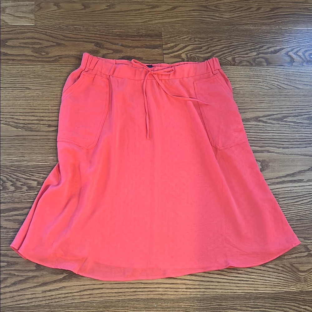 SOHO Coral Women's Skirt!